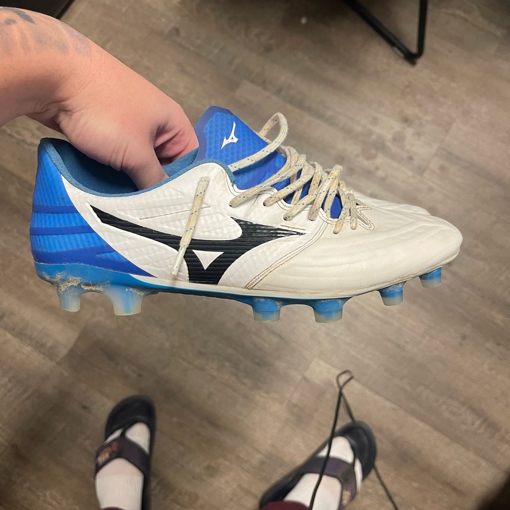 Mizuno MIJ size 8 mens